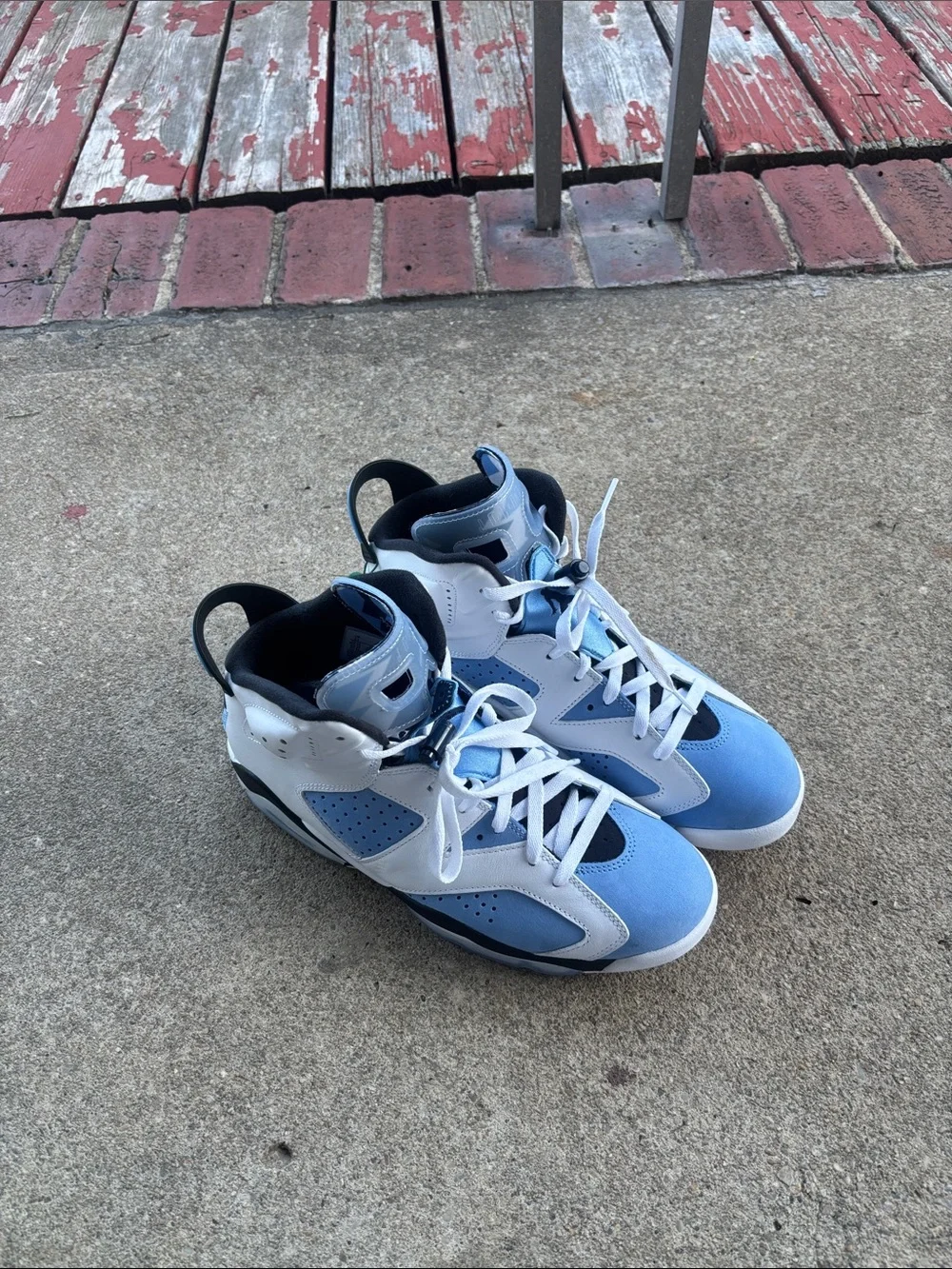 Mens Jordan 6s Unc